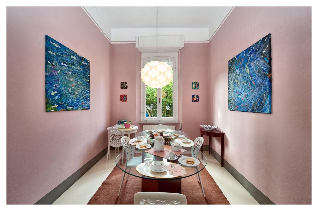 Villa Italy مارينا دي بييتراسانْت المظهر الخارجي الصورة