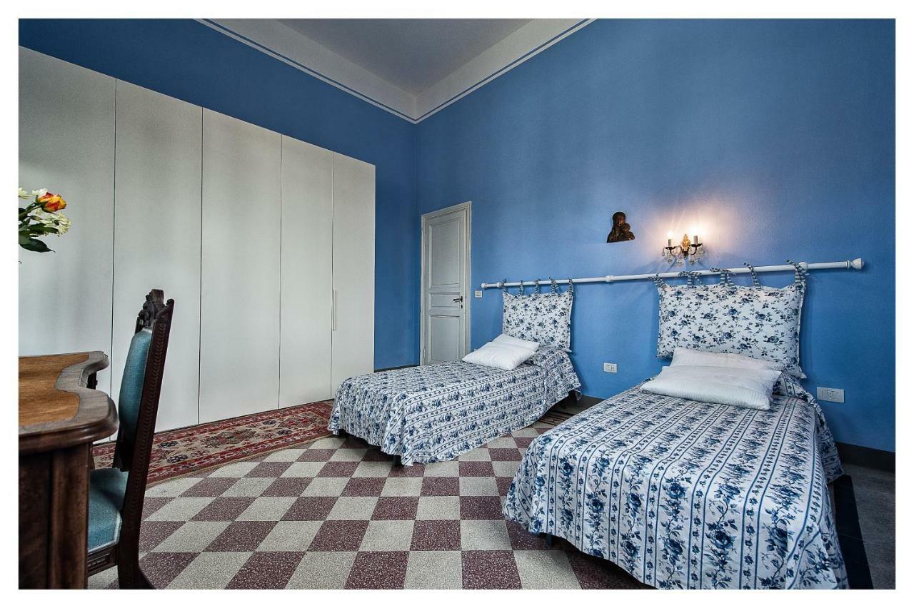 Villa Italy مارينا دي بييتراسانْت المظهر الخارجي الصورة