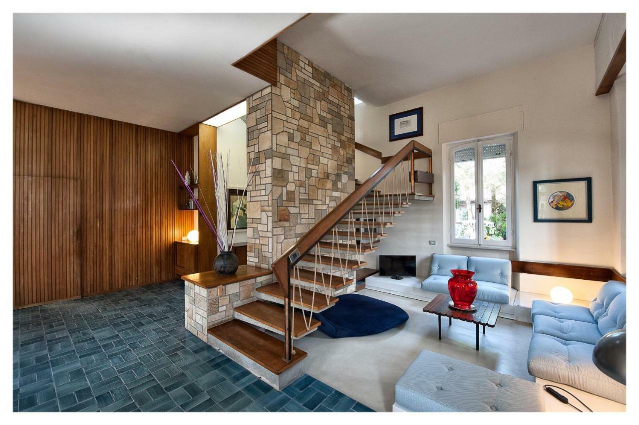 Villa Italy مارينا دي بييتراسانْت المظهر الخارجي الصورة