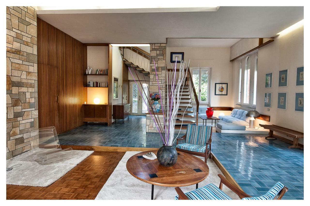 Villa Italy مارينا دي بييتراسانْت المظهر الخارجي الصورة