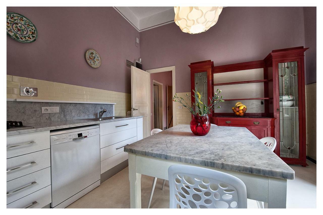 Villa Italy مارينا دي بييتراسانْت المظهر الخارجي الصورة