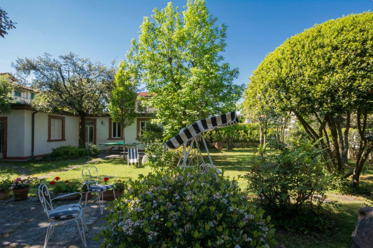 Villa Italy مارينا دي بييتراسانْت المظهر الخارجي الصورة