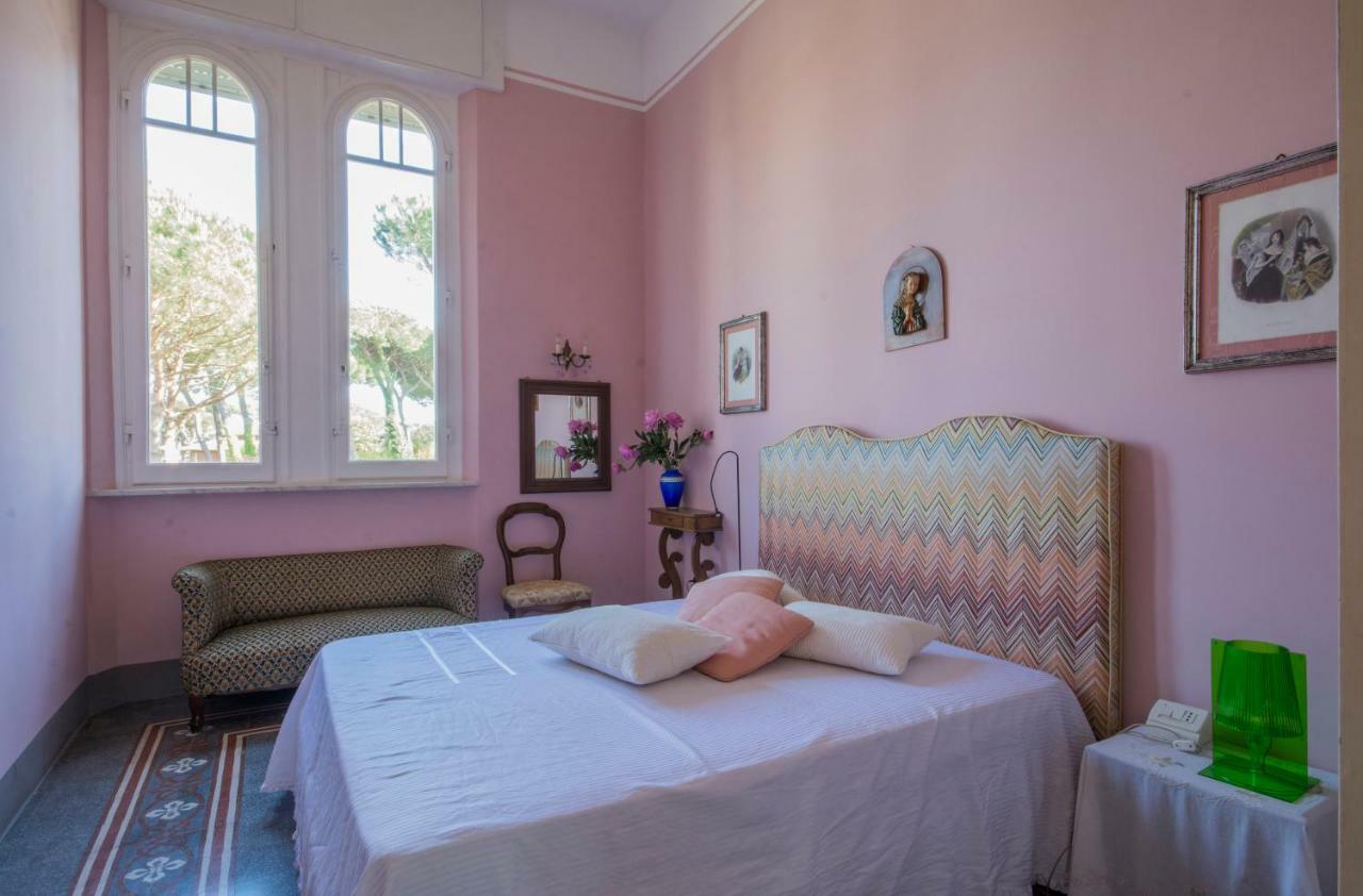 Villa Italy مارينا دي بييتراسانْت المظهر الخارجي الصورة
